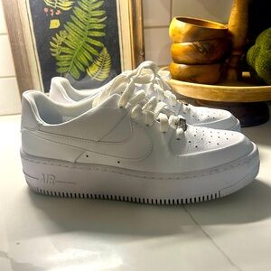 Platform Nike Air Force 1 Women’s Sneaker Size 9